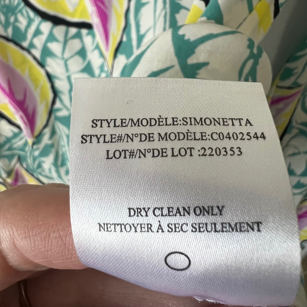 Theory 100% Silk Blouse M Georgette Teal Pink Yellow Tropical Leaf Resort Luxury - Picture 13 of 14